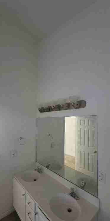 1935 Winnstead Pl - Photo 5 of 5