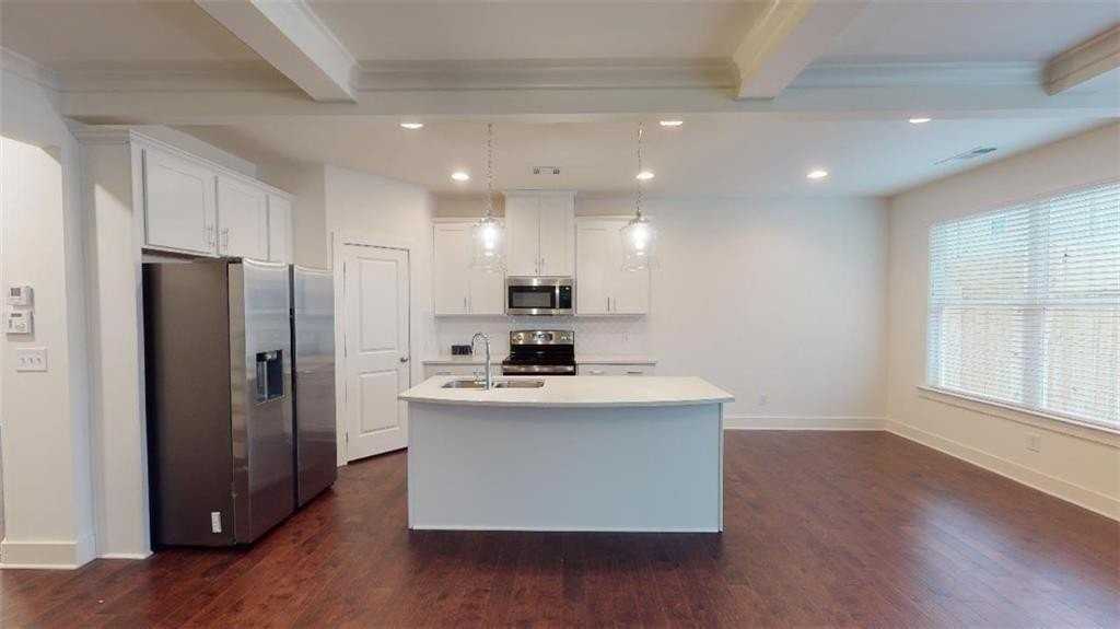 2248 Mulsanne Dr - Photo 3 of 25