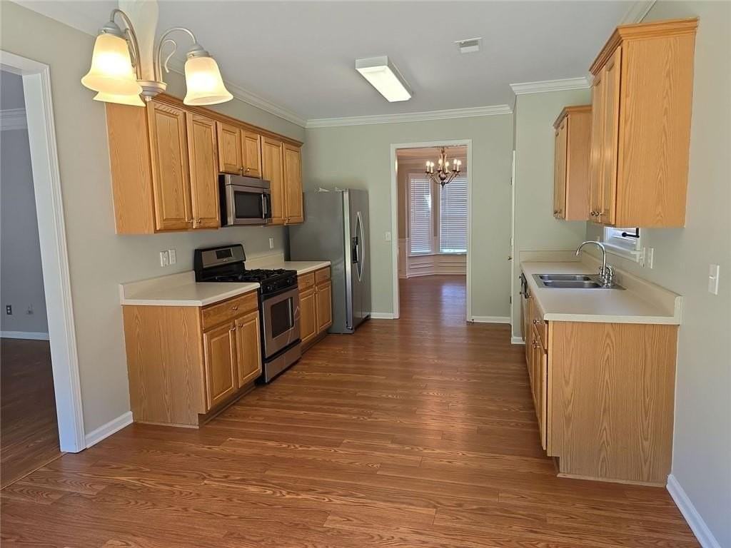 807 Slope Creek Way - Photo 7 of 40