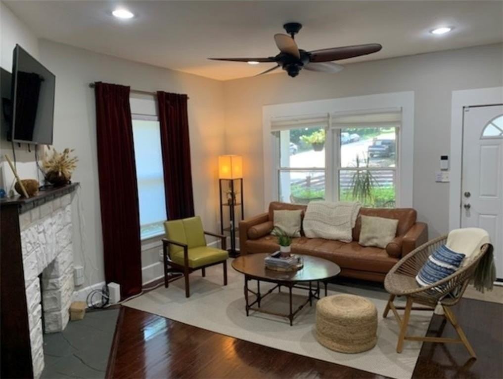 5 Lakeview Dr Se - Photo 2 of 12