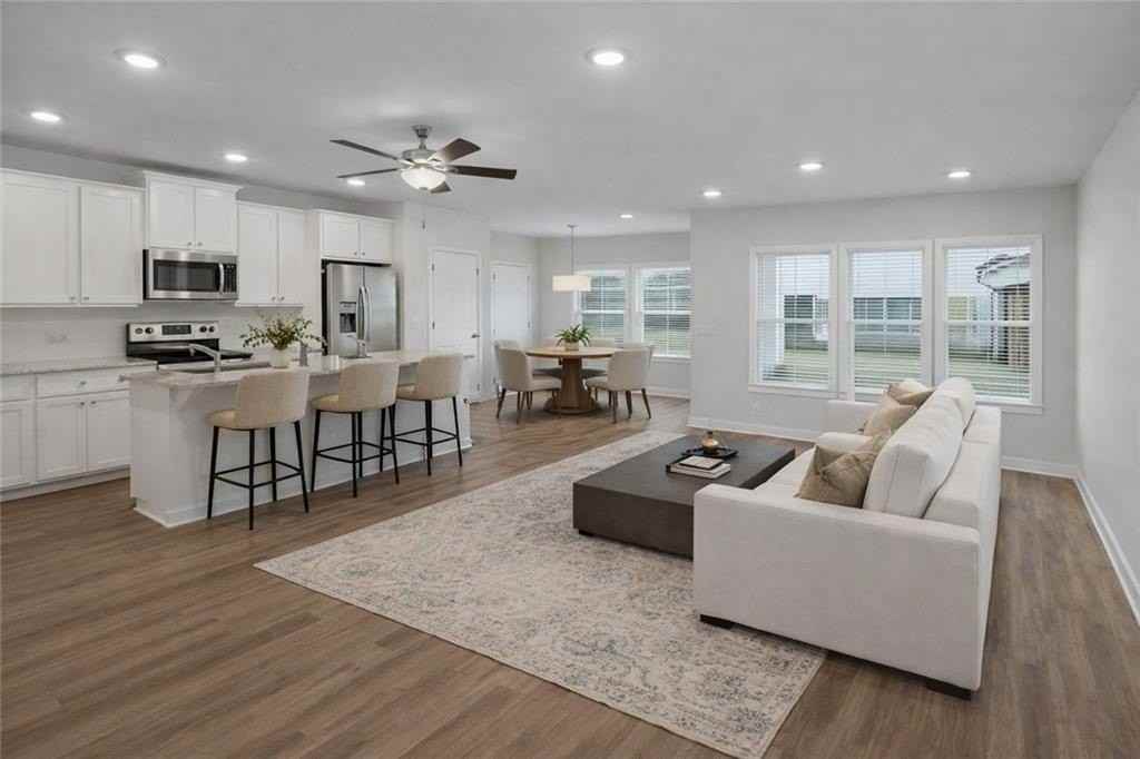 2206 Chant St - Photo 2 of 50