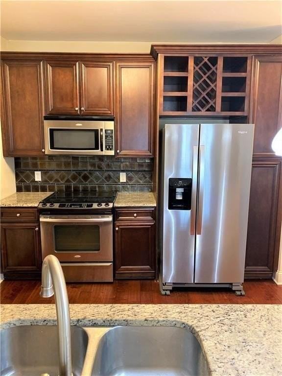 901 Abernathy Rd #6180 - Photo 5 of 18