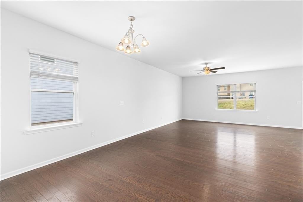 360 Paulownia Cir - Photo 5 of 50