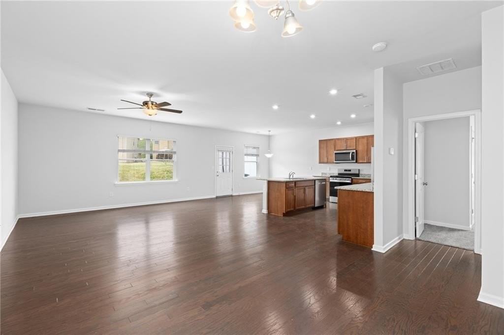 360 Paulownia Cir - Photo 7 of 50