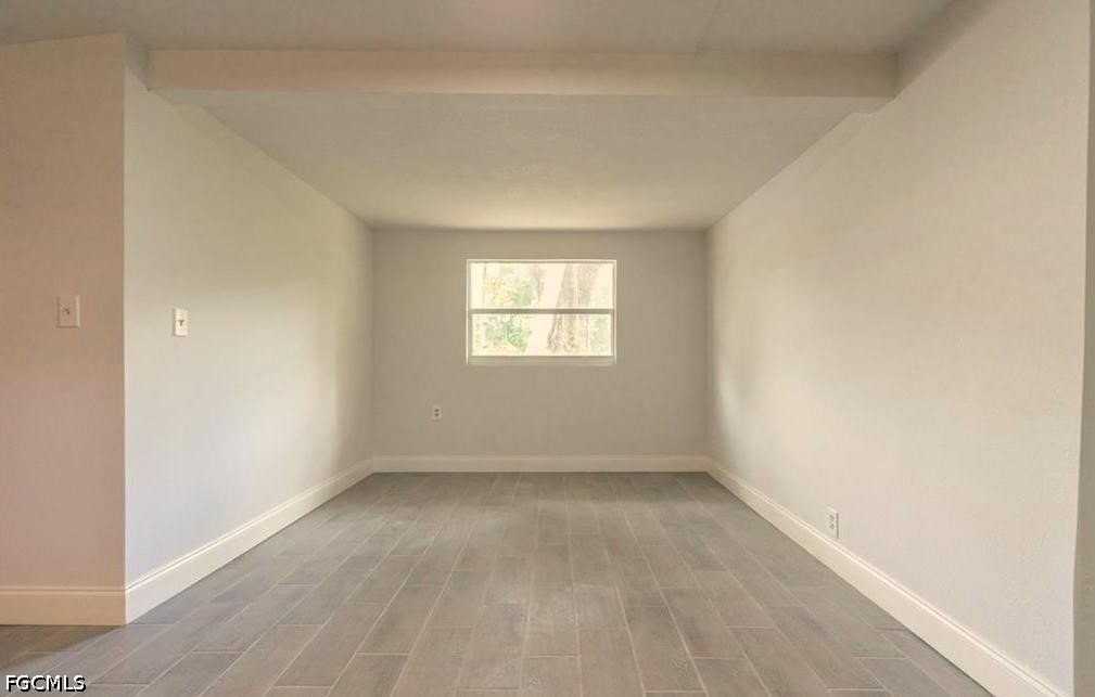 215 Delray Ave - Photo 5 of 21