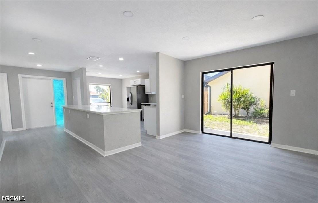 7377 Constitution Cir - Photo 5 of 23