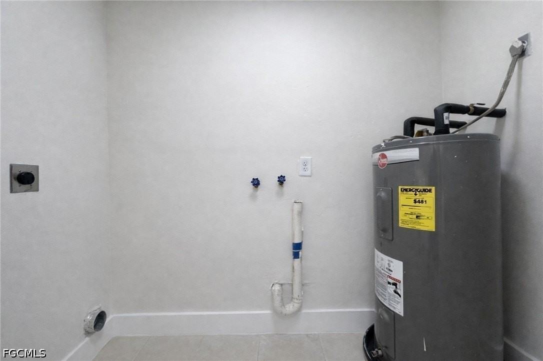 704-708 Karlov St Unit 706 - Photo 2 of 11