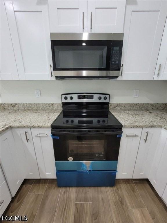 684 Thomas Sherwin Ave S - Photo 6 of 13