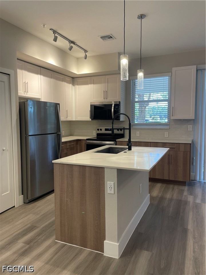 7073 Venice Way Apt 2701 - Photo 4 of 9