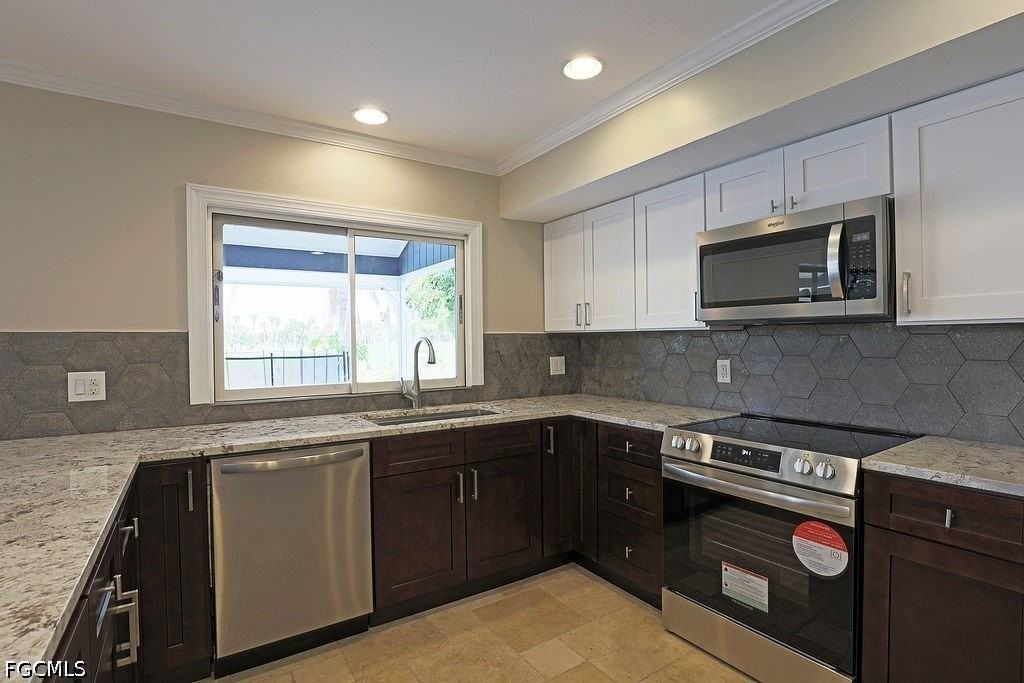 16717 Bobcat Dr - Photo 7 of 24