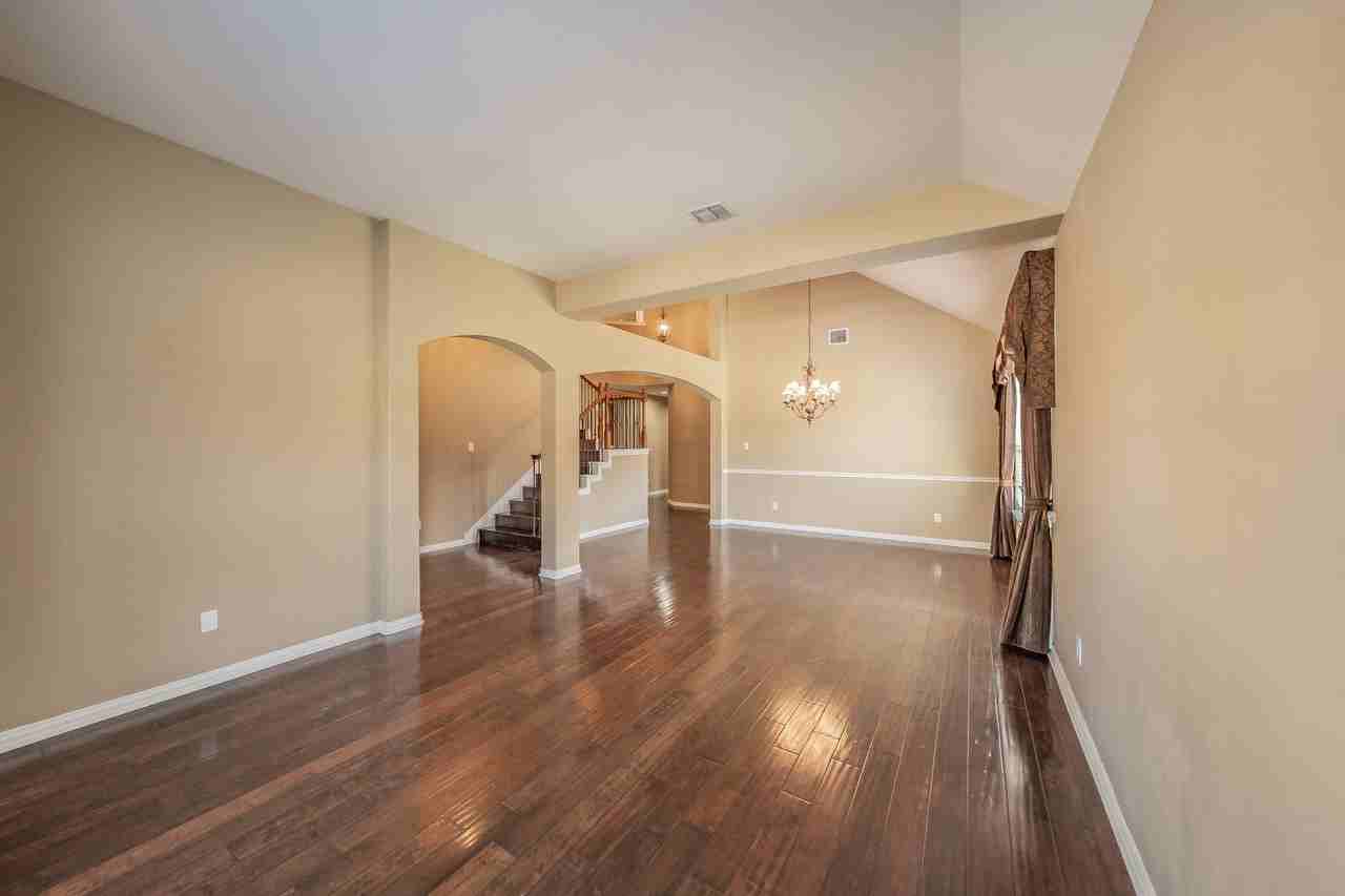 3504 Oliver Dr - Photo 3 of 41