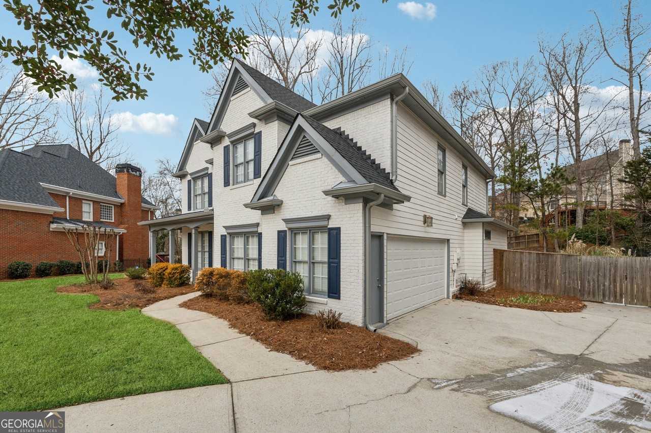 3354 Collier Pt - Photo 2 of 49