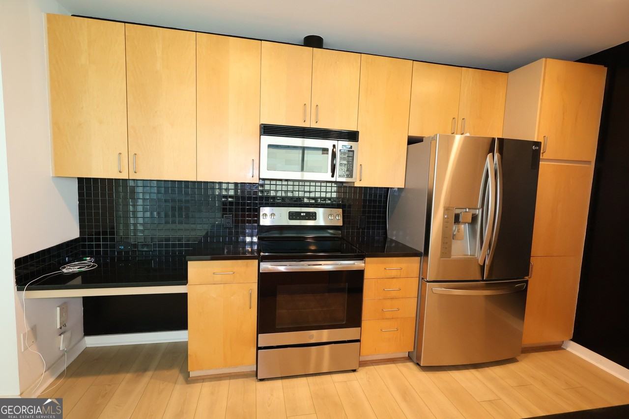 923 Peachtree St Ne Unit 838 - Photo 7 of 38