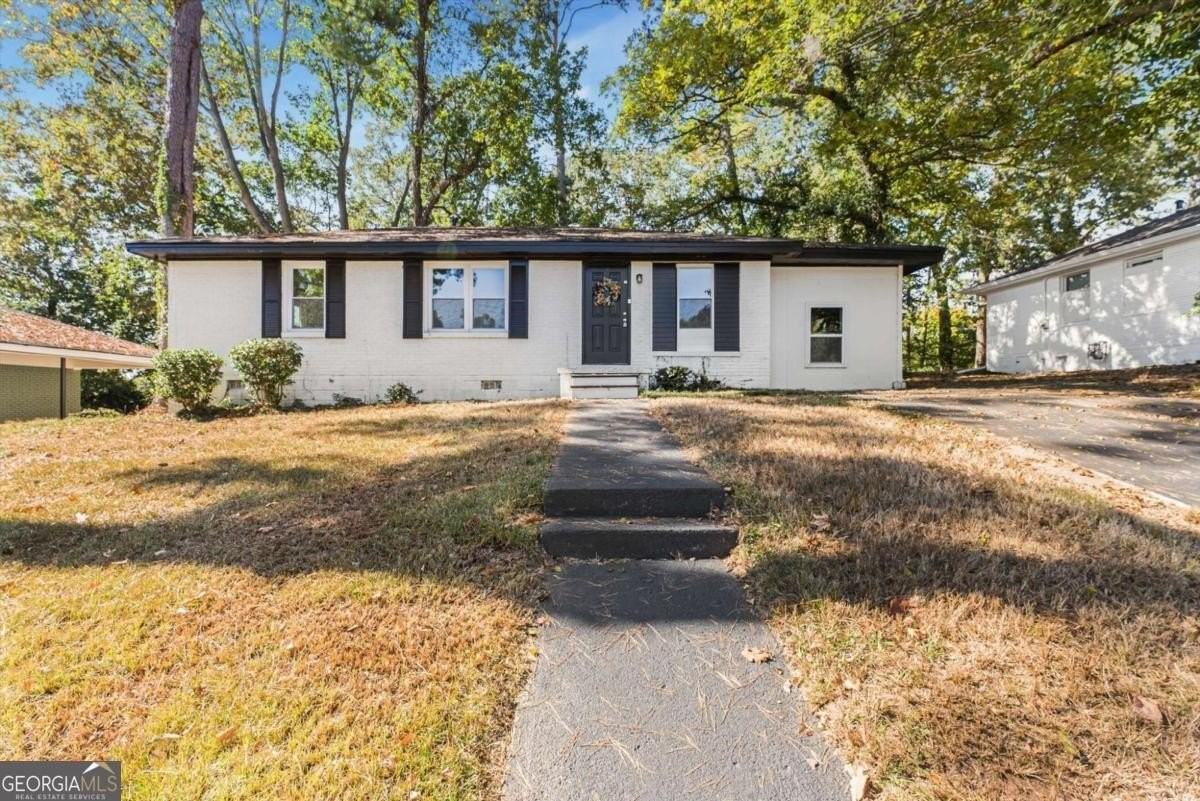 2905 Gresham Rd Se - Photo 4 of 28