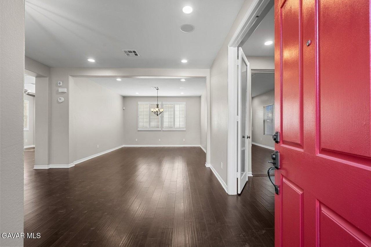 37200 Pergola Ter - Photo 4 of 39