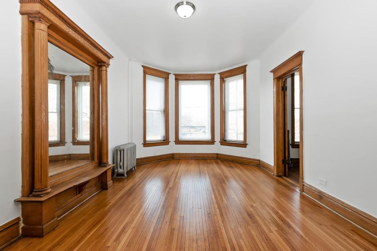 5116-5118 S Indiana Ave - Photo 6 of 17