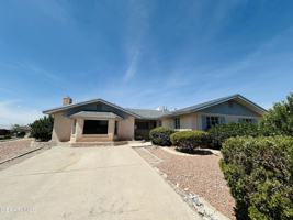 featured image of 521 S Balboa Rd