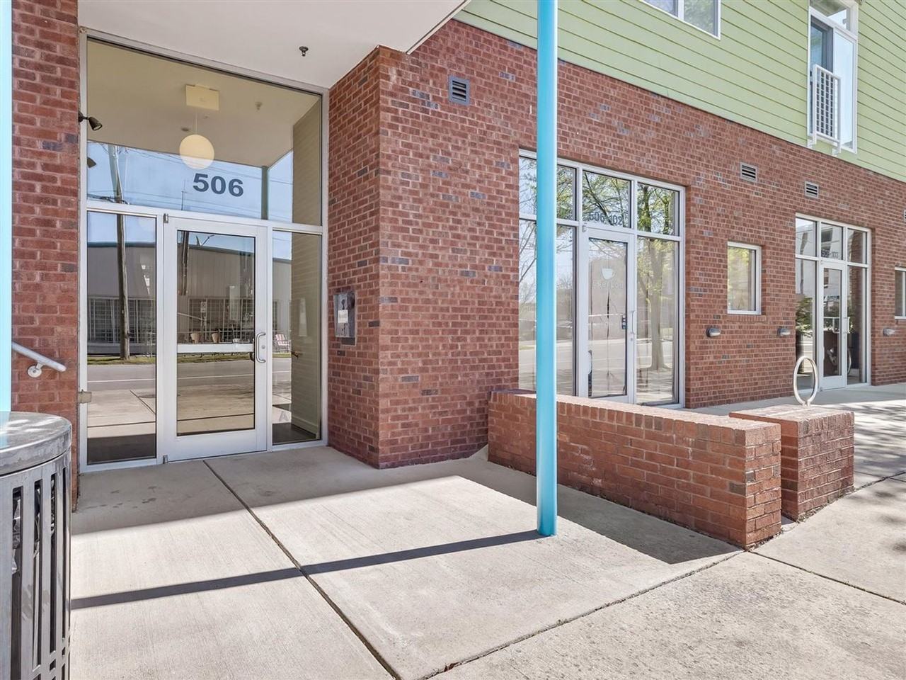 506 N Mangum St - Photo 3 of 20
