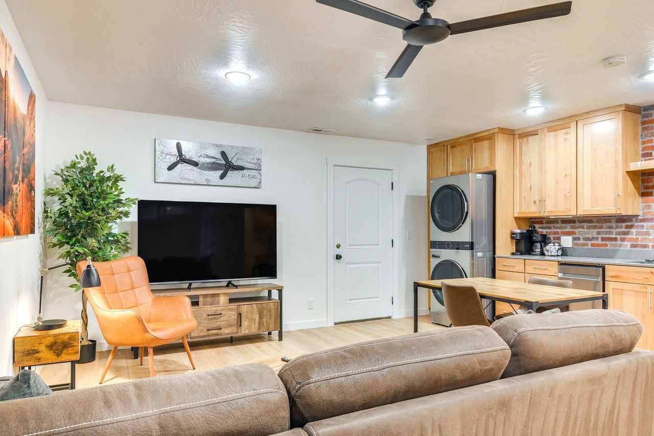 672 N 1450 W #A2 - Photo 3 of 16