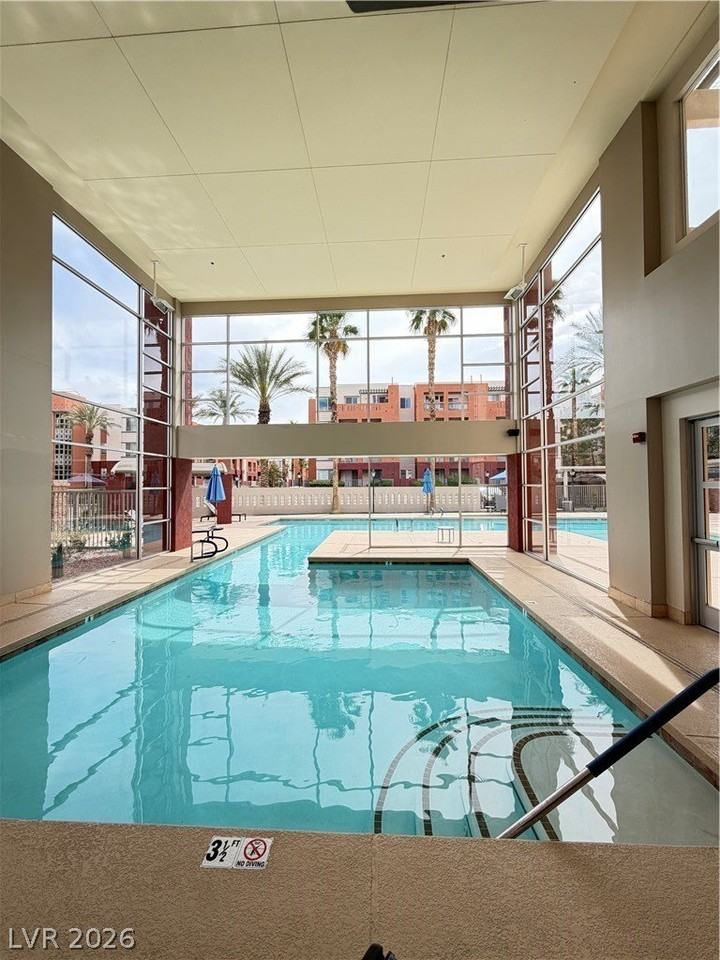 87 E Agate Ave #202 - Photo 3 of 50