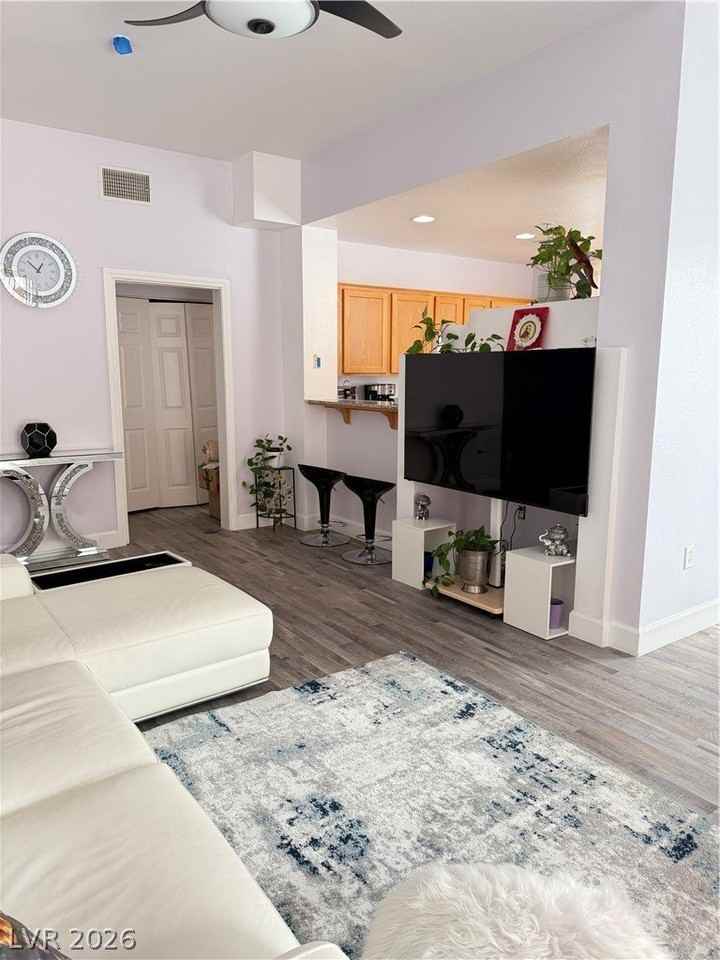 87 E Agate Ave #202 - Photo 5 of 50