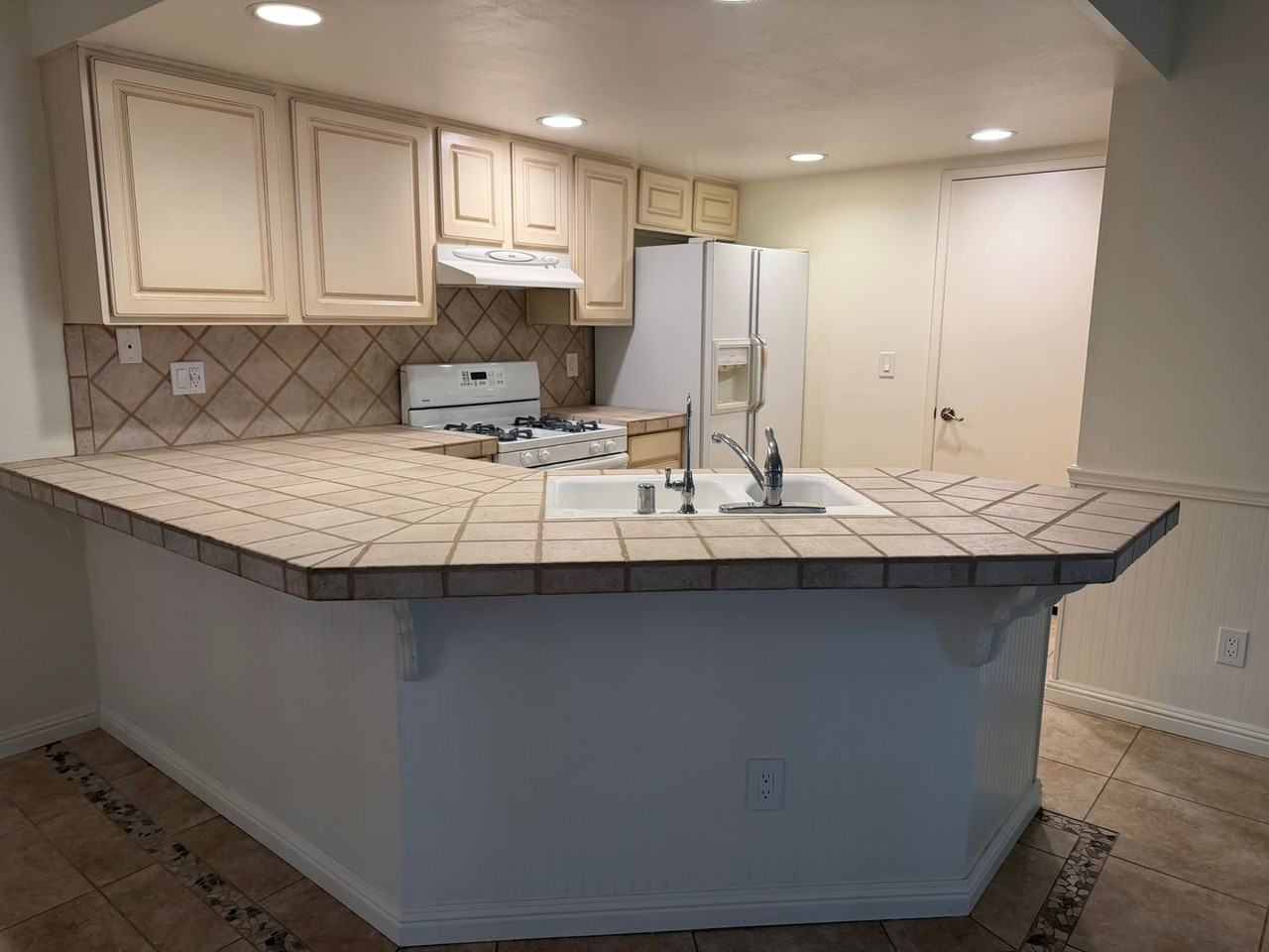 1493 Aarhus Dr #1 - Photo 4 of 12