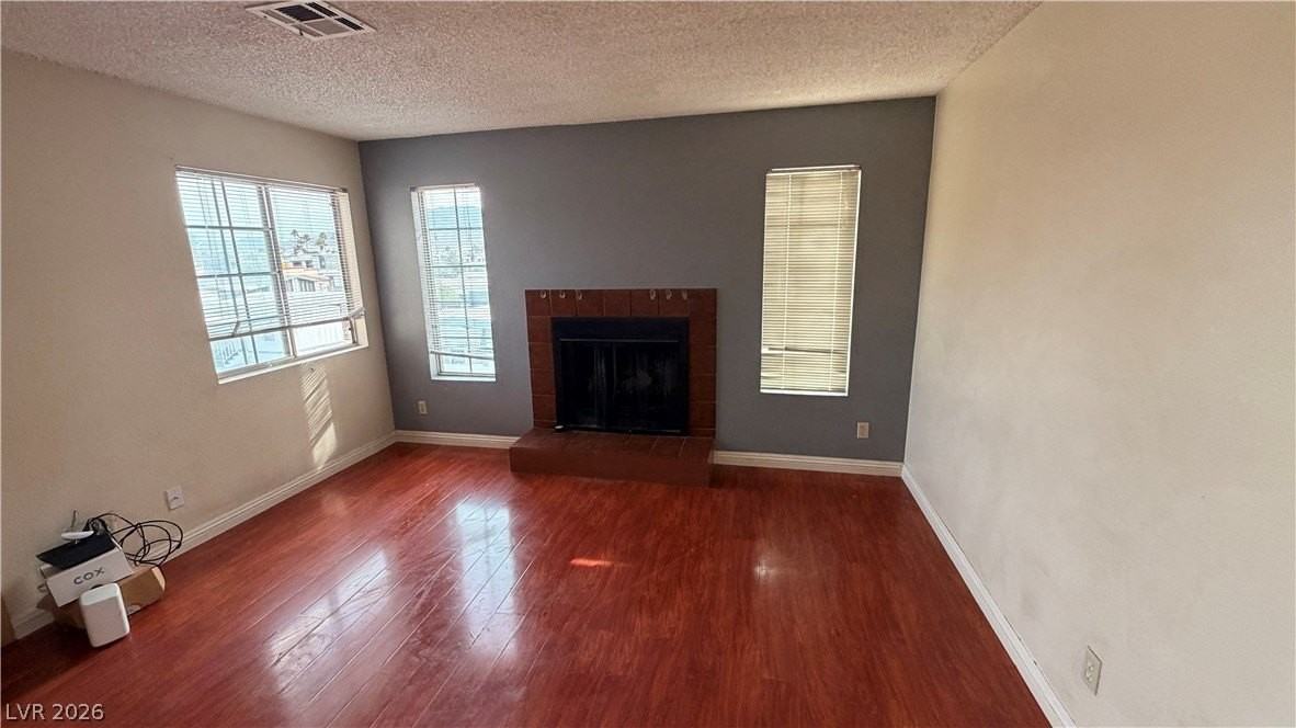 2754 Aarondavid Dr #C - Photo 2 of 5