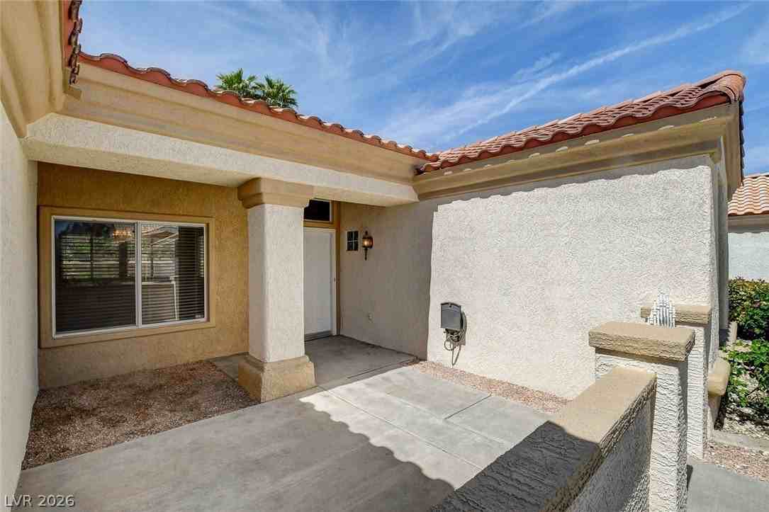 2361 Hot River St - Photo 5 of 50