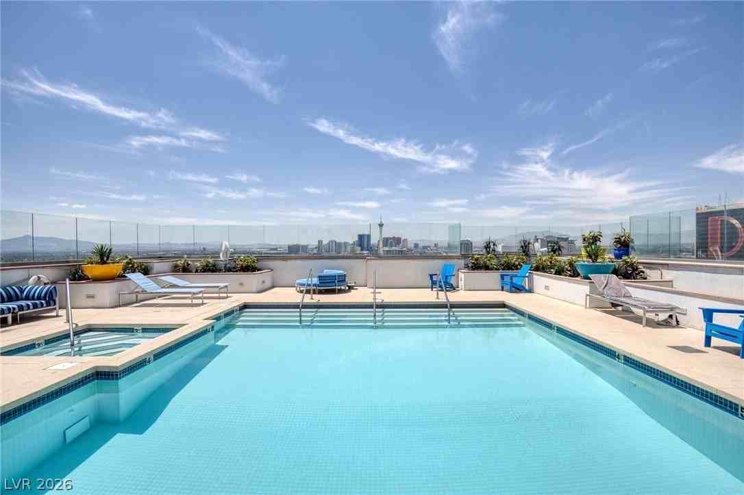 150 Las Vegas Blvd N #2202