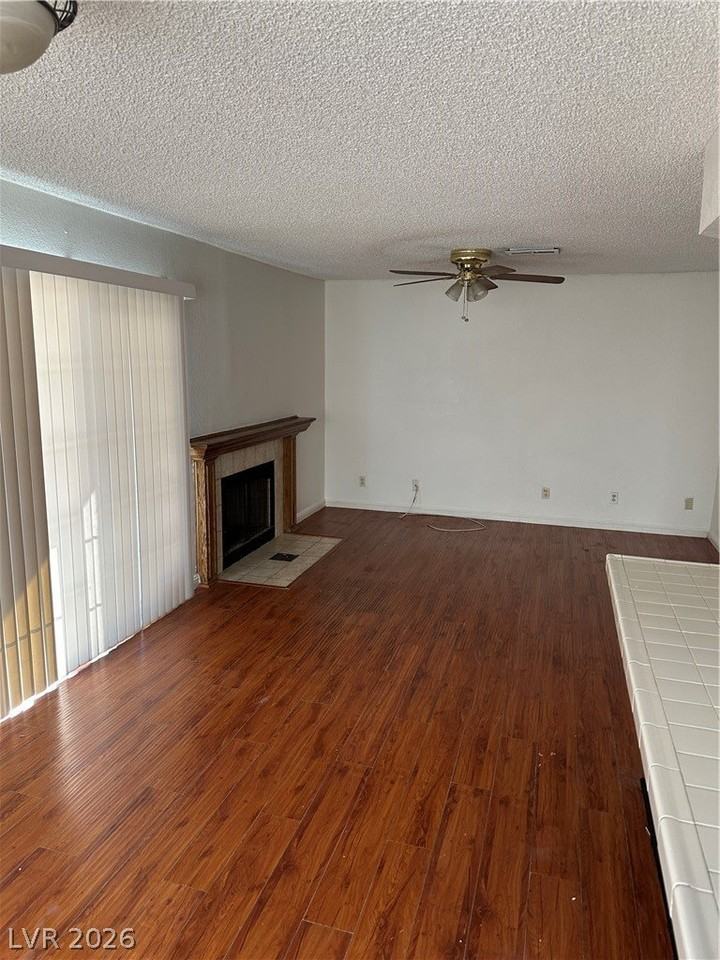 9521 Sunken Reef Cir - Photo 7 of 35