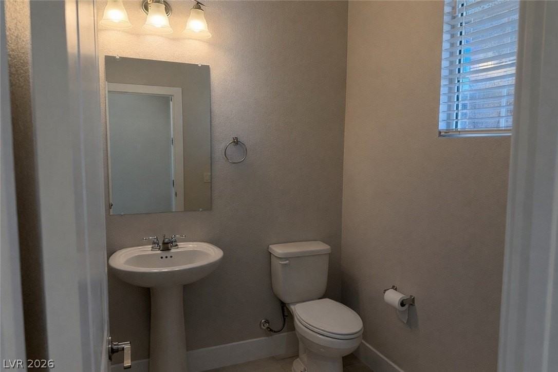 4642 Engage St - Photo 2 of 27