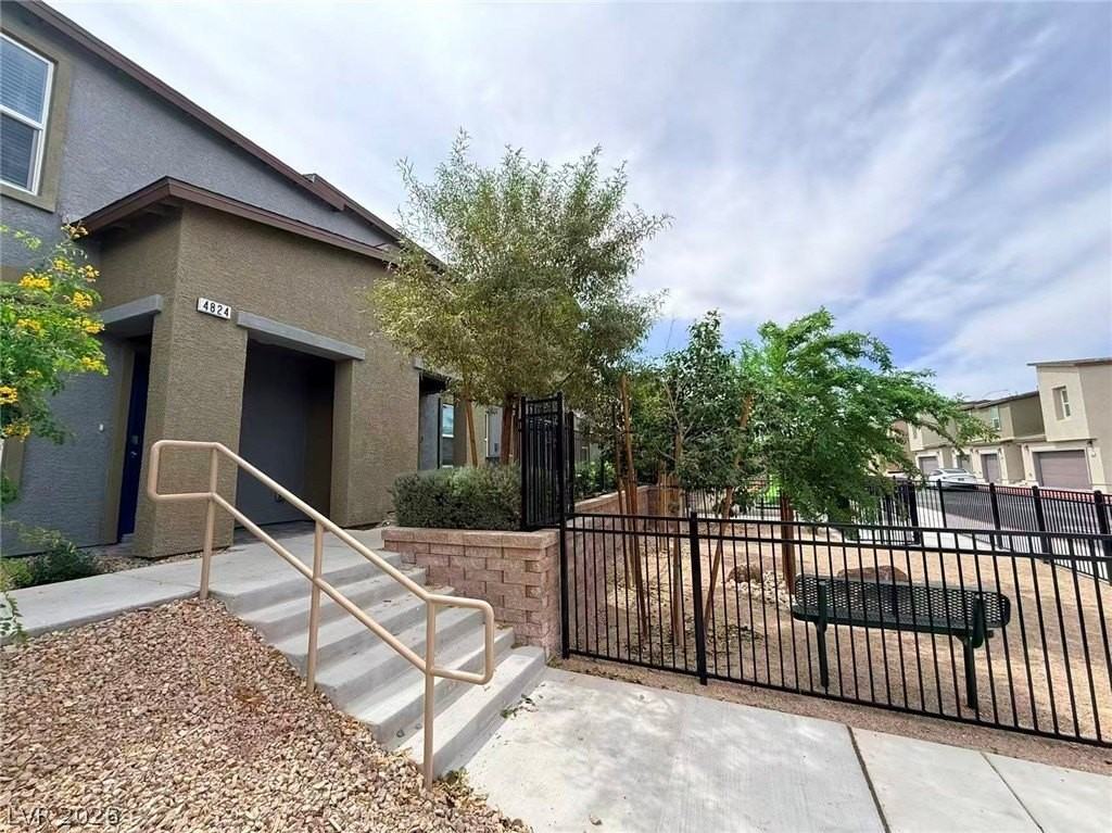 4824 Orchid Ridge Ave - Photo 2 of 28