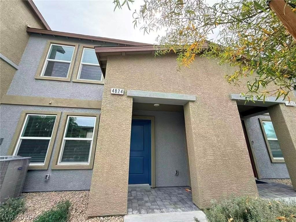 4824 Orchid Ridge Ave - Photo 3 of 28