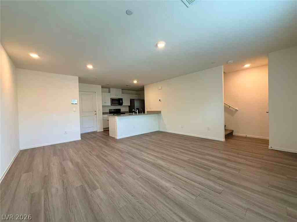 4824 Orchid Ridge Ave - Photo 5 of 28