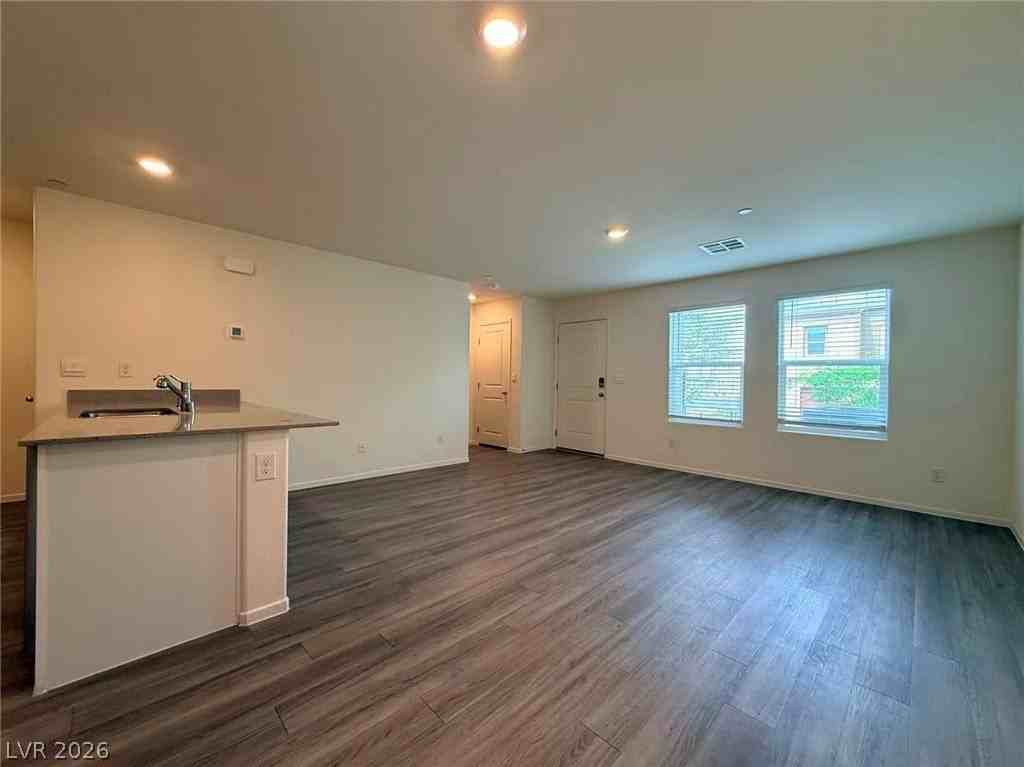 4824 Orchid Ridge Ave - Photo 6 of 28