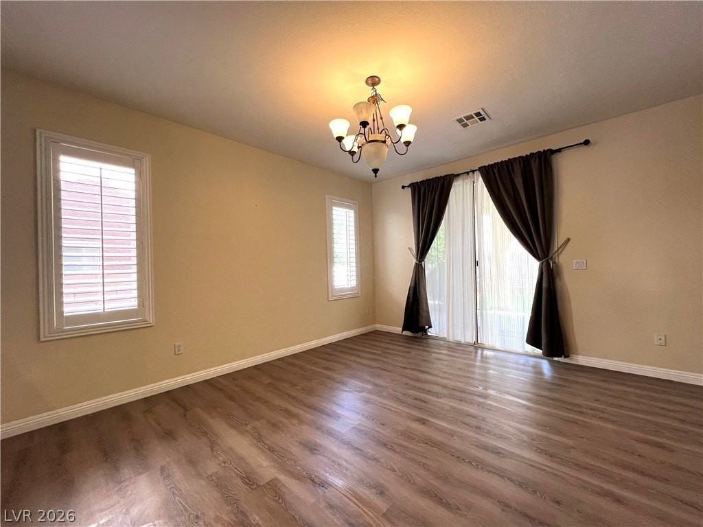 7043 Somera Way - Photo 3 of 36