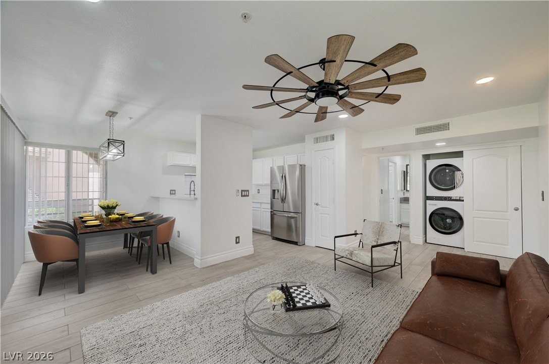 2120 Sealion Dr #105 - Photo 5 of 31