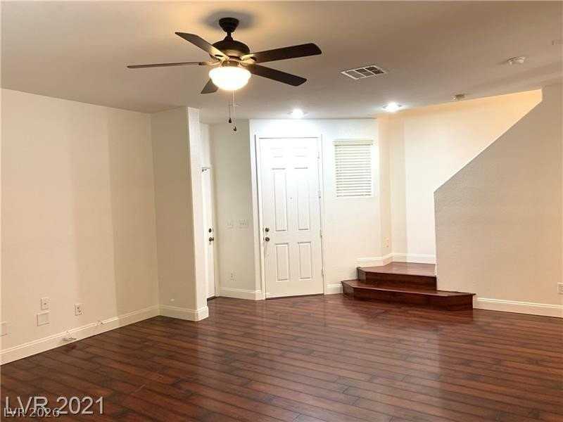 11759 Fern Creek Ln - Photo 2 of 26