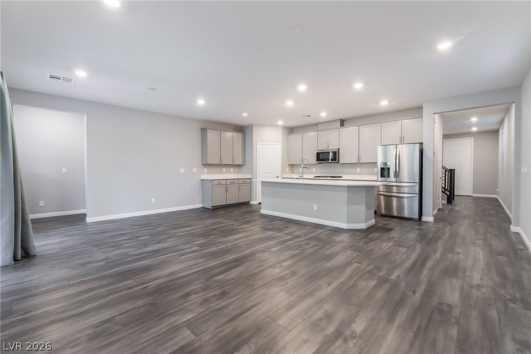 909 Riverlawn Pl - Photo 4 of 27