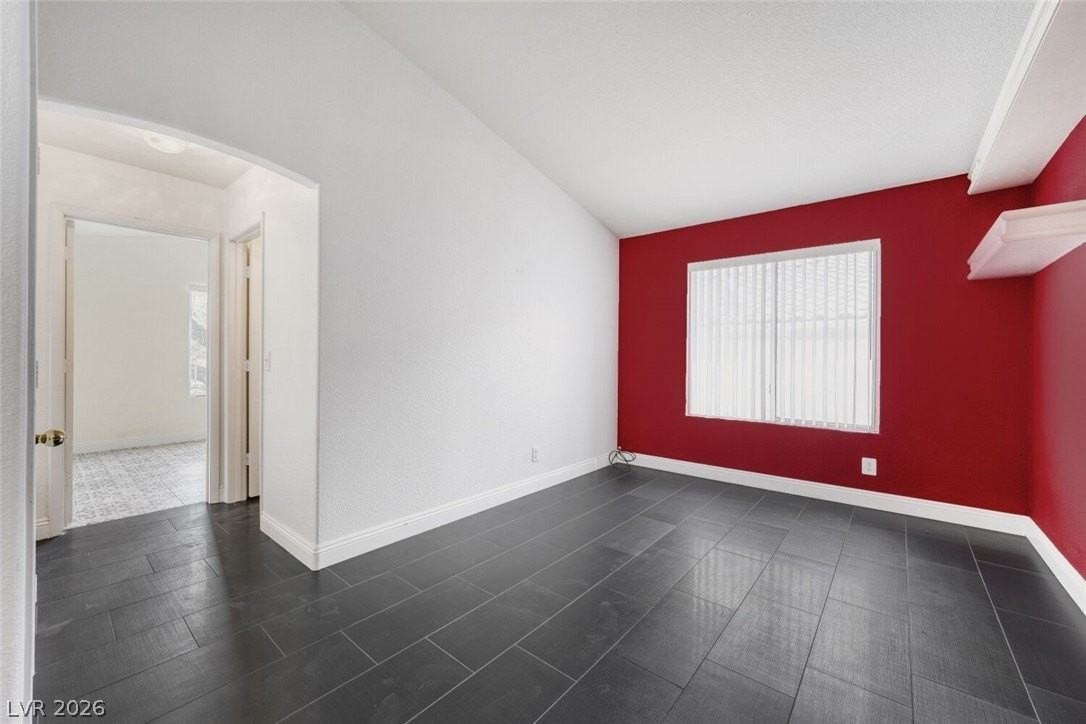 8533 Sierra Cima Ln - Photo 6 of 28