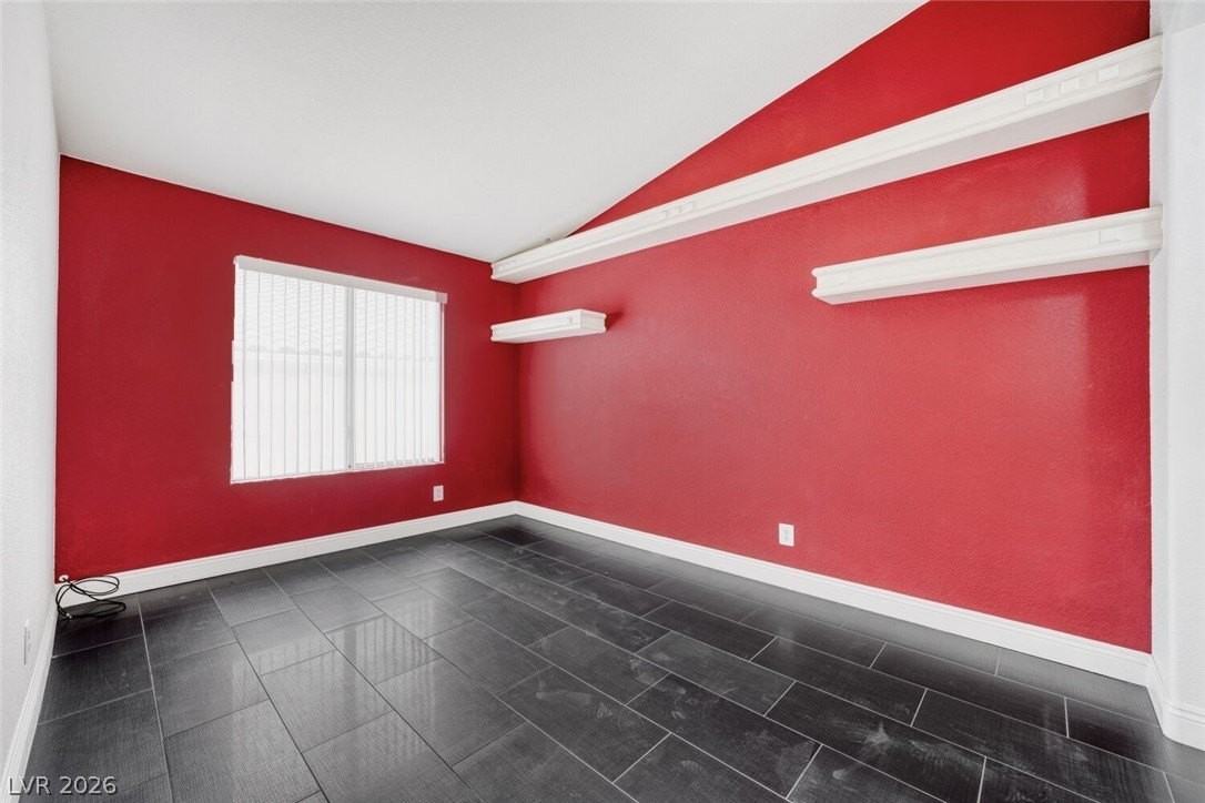 8533 Sierra Cima Ln - Photo 7 of 28