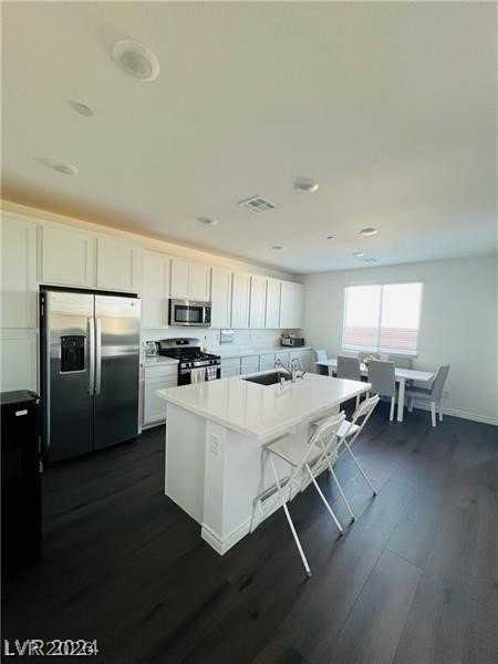 3284 Viola Hills Ave - Photo 2 of 21