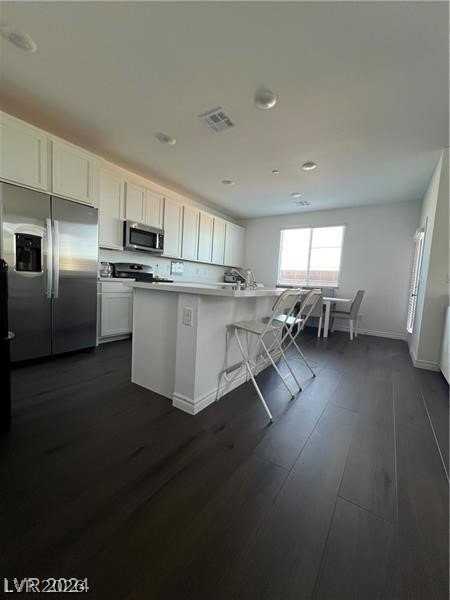 3284 Viola Hills Ave - Photo 4 of 21