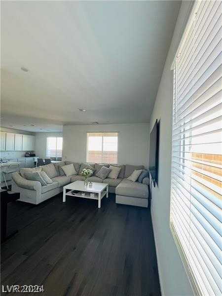 3284 Viola Hills Ave - Photo 5 of 21