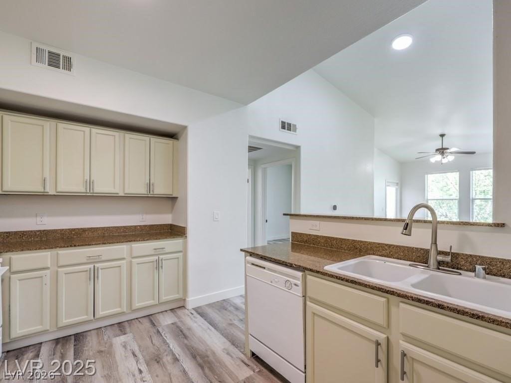 10001 Peace Way #2272 - Photo 3 of 23