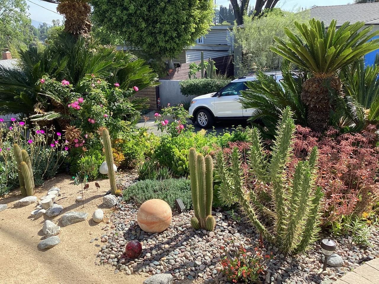 1125 Pagoda Pl - Photo 5 of 13