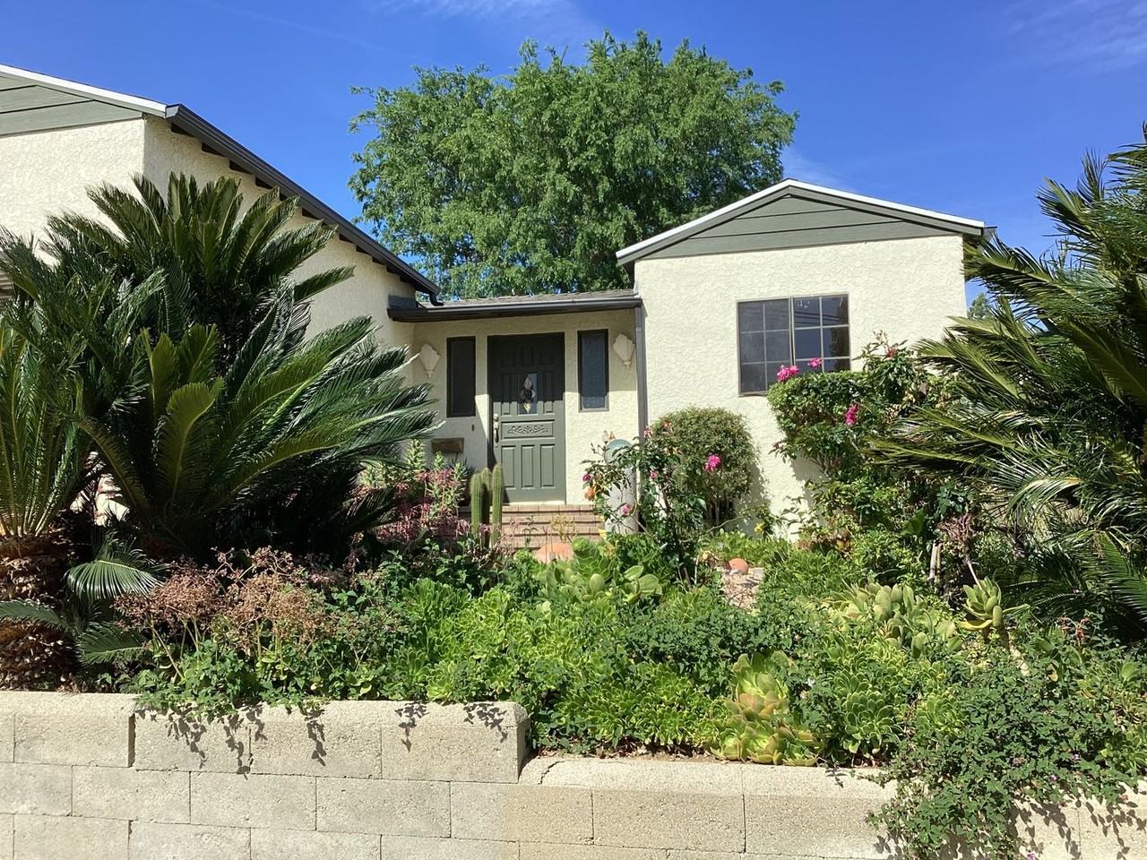 1125 Pagoda Pl - Photo 7 of 13