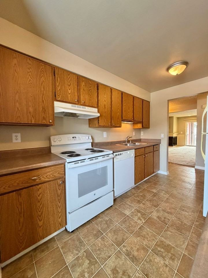 1765 W Sunn Fjord Ln #C48 - Photo 6 of 14