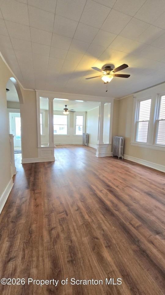 543 N Sumner Ave - Photo 4 of 16