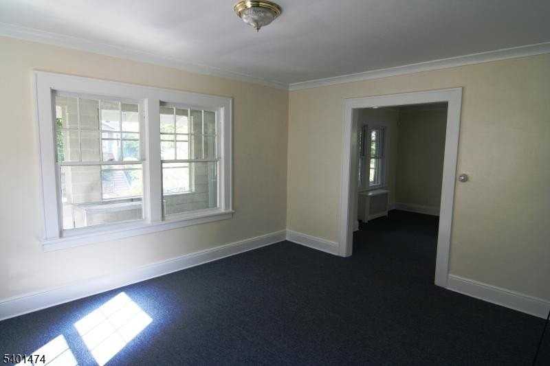 220 S Ridgewood Rd - Photo 3 of 14